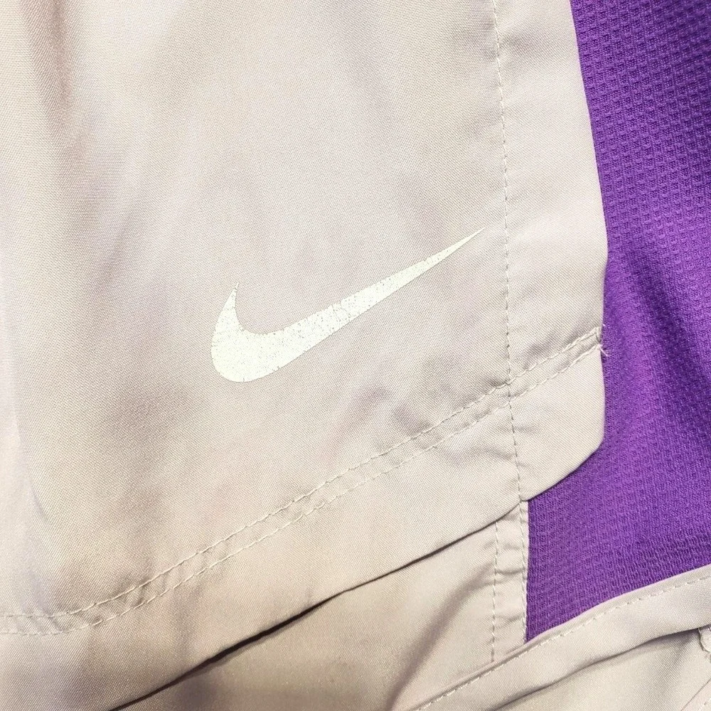 Nike Dri-FIT Running Shorts Womens M Purple Lined Colorblock Gym CZ9626-576‎